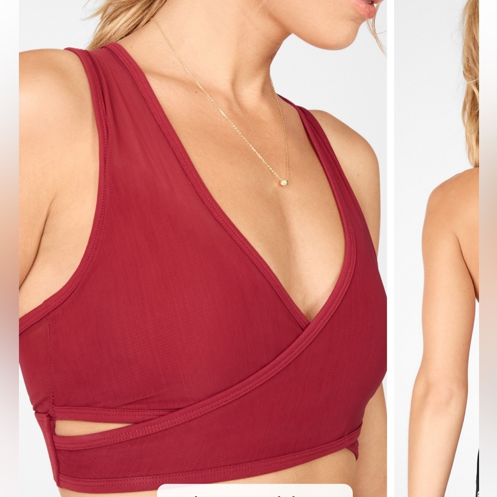 Fabletics Faye Sports Bra